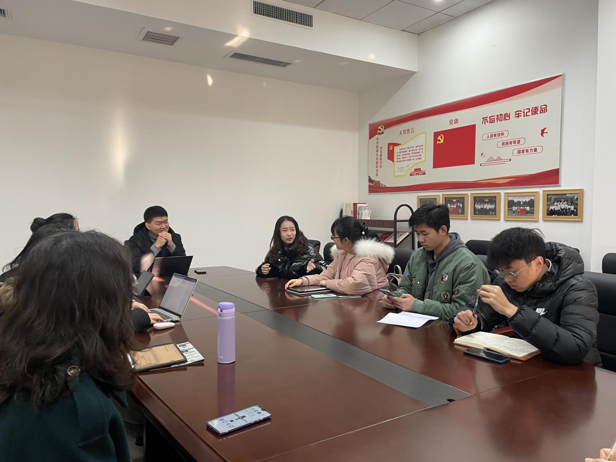 webwxgetmsgimg (2) webwxgetmsgimg (2)